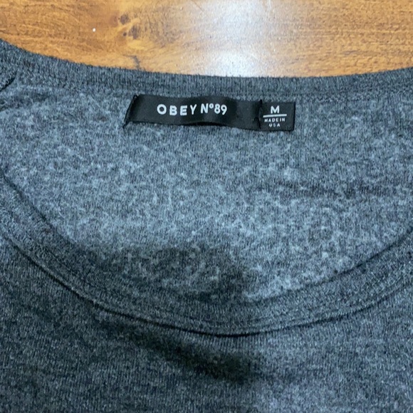 Obey flowy print raglan long sleeve top - Picture 3 of 4